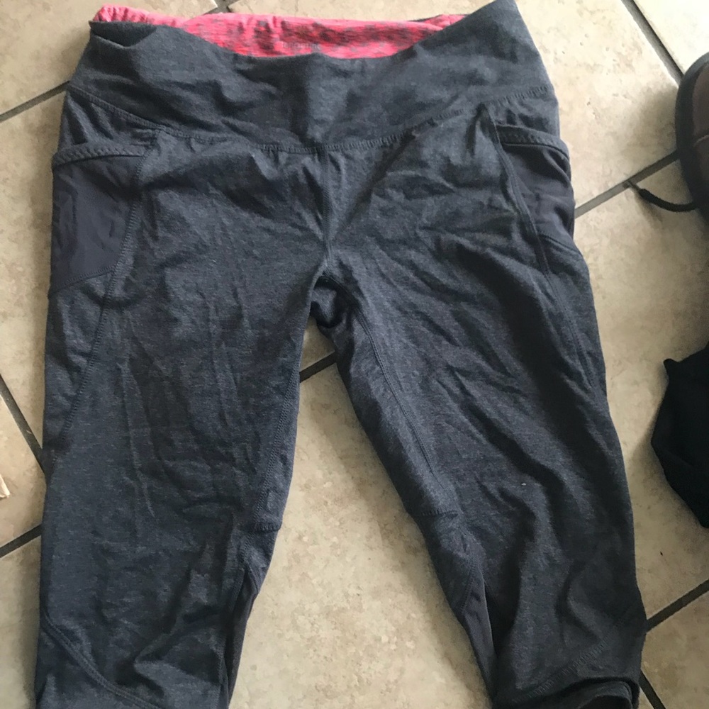 TANGERINE CAPRIS WORK OUT PANTS
